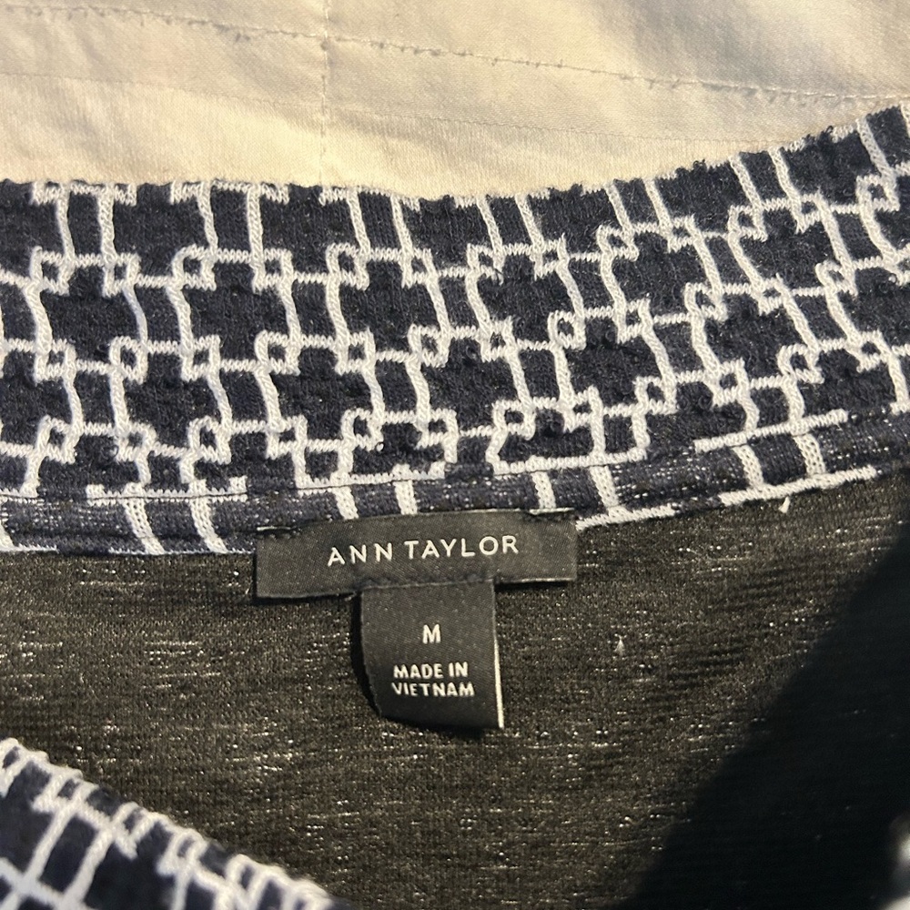 Ann Taylor Black and White Women's Top